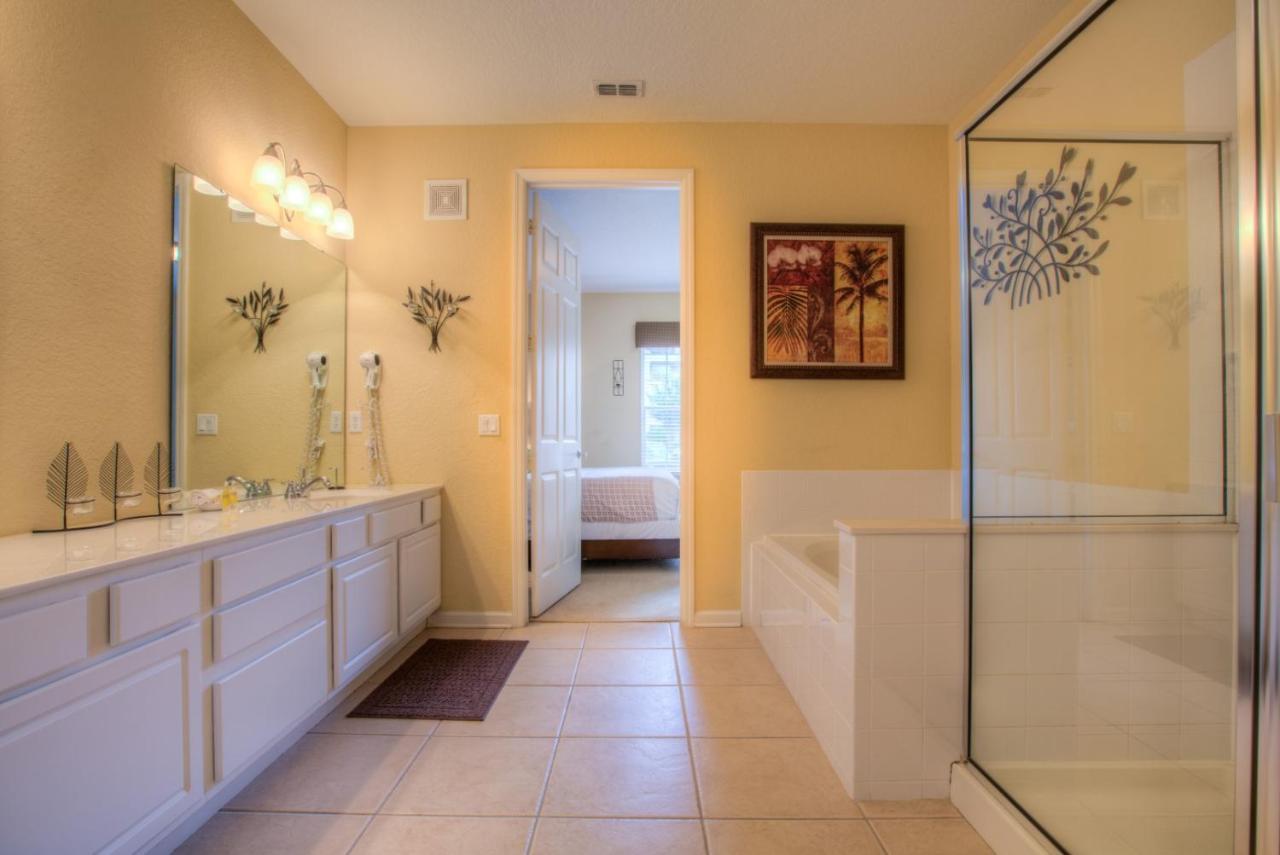 Stylish Condo At Vista Cay Resort Minutes To Wdw Orlando Exterior foto