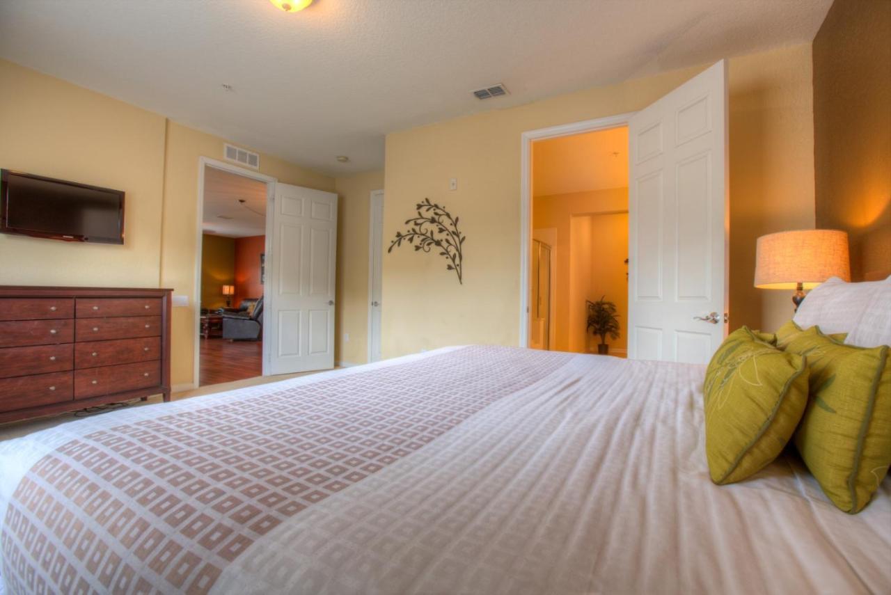 Stylish Condo At Vista Cay Resort Minutes To Wdw Orlando Exterior foto